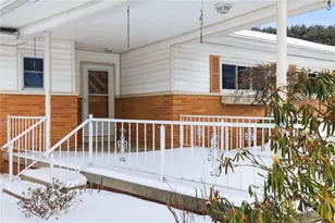 214 Sunset Dr, New Castle, PA 16105 - Photo 4