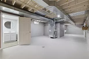 214 Sunset Dr, New Castle, PA 16105 - Photo 32