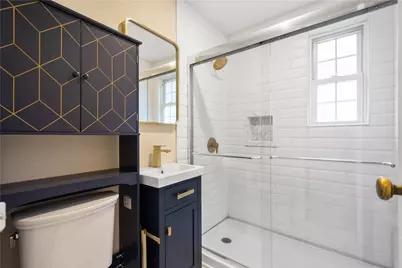 836 Thorn St #26, Sewickley, PA 15143 - Photo 14