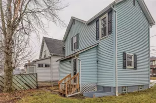 641 1st Ave, Ellwood City, PA 16117 - Photo 4