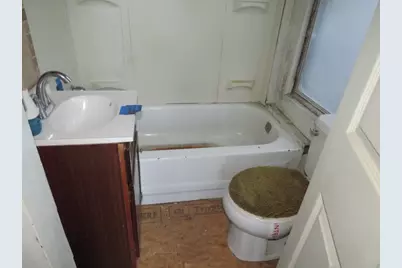 3253 Faronia St, Pittsburgh, PA 15204 - Photo 4