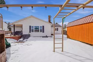 865 Lansberry Ct, Somerset Boro, PA 15501 - Photo 30