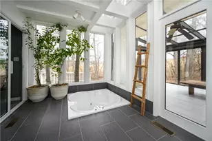 219 La Grande Dr, Cranberry Township, PA 16066 - Photo 14