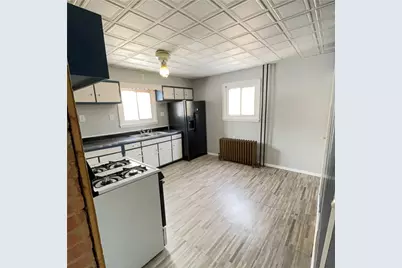 1360 Center St, McKees Rocks, PA 15136 - Photo 4