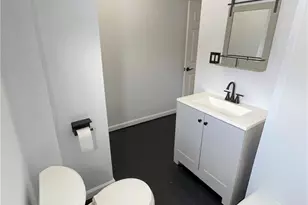 1360 Center St, McKees Rocks, PA 15136 - Photo 10