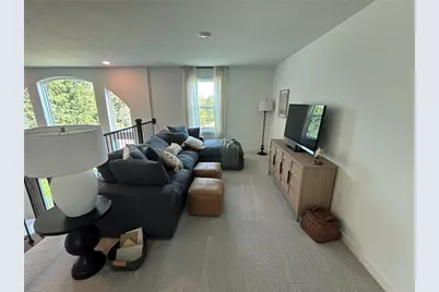 135 Victoria Dr, Coraopolis, PA 15108 - Photo 14