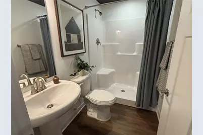 135 Victoria Dr, Coraopolis, PA 15108 - Photo 26