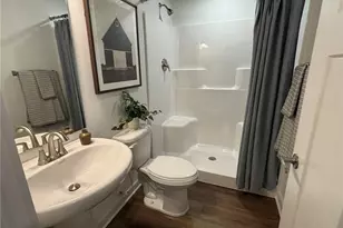 135 Victoria Dr, Coraopolis, PA 15108 - Photo 26