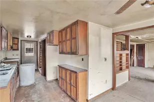 209 Upper Godfrey Dr, Gilpin Township, PA 15656 - Photo 16