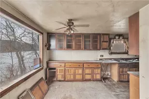 209 Upper Godfrey Dr, Gilpin Township, PA 15656 - Photo 14