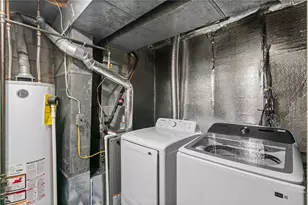 107 Holmes Pl, Pittsburgh, PA 15213 - Photo 32