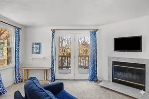 107 Holmes Pl, Pittsburgh, PA 15213 - Photo 16