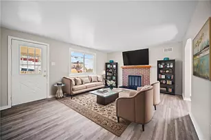 202 Duffield Ave, Pittsburgh, PA 15235 - Photo 4