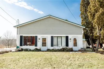 391 Mercer Road, Hempfield Township, PA 16125 - Photo 2