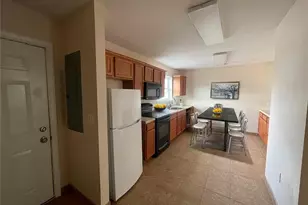 151 Plum Way, California, PA 15419 - Photo 4