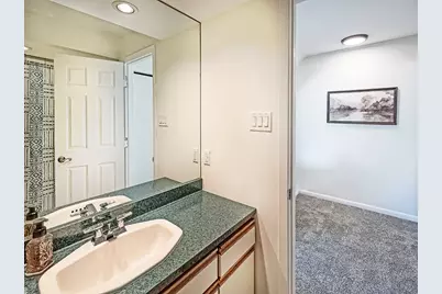 1402 Towne Square Dr, Pittsburgh, PA 15101 - Photo 18