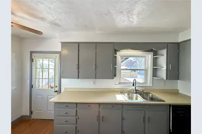 916 Beckford Street, New Castle, PA 16101 - Photo 22