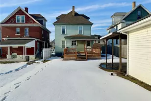 916 Beckford St, New Castle, PA 16101 - Photo 4