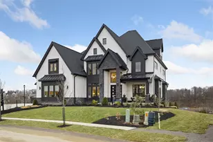 149 Sequoia Ln, Cranberry Township, PA 16066 - Photo 2