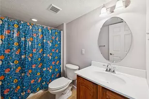 504 Azalea Ln, Bridgeville, PA 15017 - Photo 30
