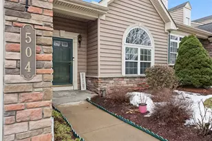 504 Azalea Ln, Bridgeville, PA 15017 - Photo 2