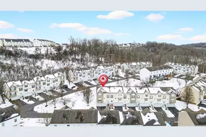 202 Mountain Dr, Carnegie, PA 15106 - Photo 4