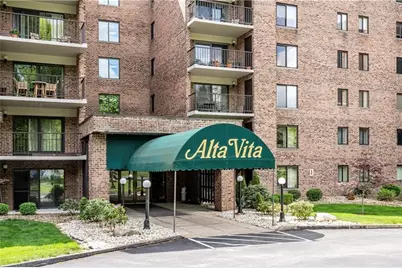 3 Alta Vita Dr #205, Hempfield Township, PA 15601 - Photo 2