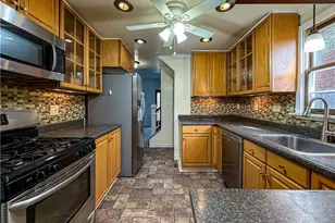 361 Highland Ave, Pittsburgh, PA 15229 - Photo 8