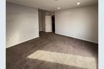 361 Highland Ave, Pittsburgh, PA 15229 - Photo 12