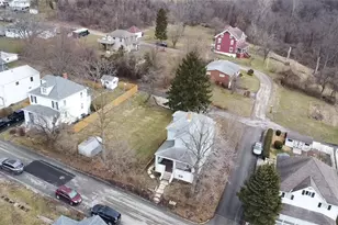 230 Maple St, Everson, PA 15631 - Photo 14