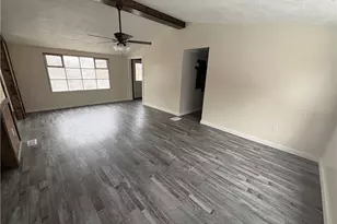 199 Squirrel Hill Dr, Punxsutawney, PA 15767 - Photo 10