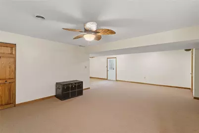 130 Crestwood, Evans City, PA 16033 - Photo 38