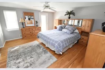 5715 Glen Hill Dr, Bethel Park, PA 15102 - Photo 12