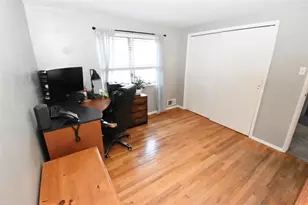 5715 Glen Hill Dr, Bethel Park, PA 15102 - Photo 18