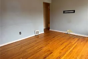 6412 Helen St, South Park, PA 15129 - Photo 16