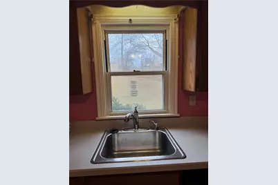 6412 Helen St, South Park, PA 15129 - Photo 8