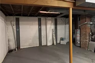 6412 Helen St, South Park, PA 15129 - Photo 24