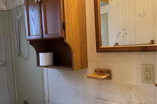 6412 Helen St, South Park, PA 15129 - Photo 12