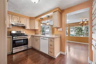 4706 E Willock Rd, Pittsburgh, PA 15227 - Photo 6