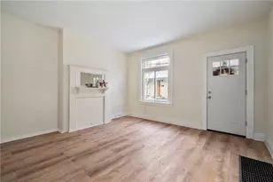 8 Edith Pl, Pittsburgh, PA 15213 - Photo 2