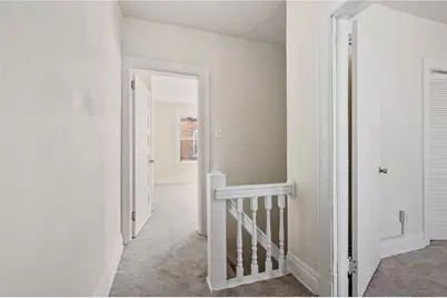 8 Edith Place, Pittsburgh, PA 15213 - Photo 12