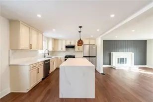 8617 Peters Rd, Cranberry Township, PA 16066 - Photo 6