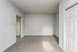 1602 Kansas Ave, White Oak, PA 15131 - Photo 10