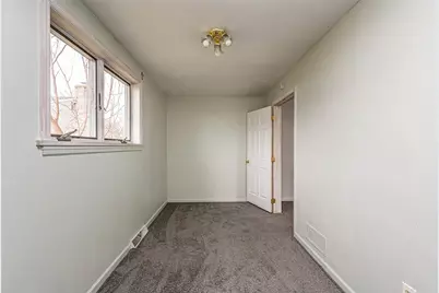 1602 Kansas Ave, White Oak, PA 15131 - Photo 12