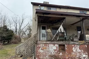 176 Lower Oliver 3, Uniontown, PA 15401 - Photo 1