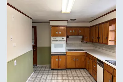 700 Filmore Rd, Pittsburgh, PA 15221 - Photo 8