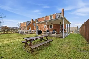 1748 Outlook Dr, Verona, PA 15147 - Photo 30