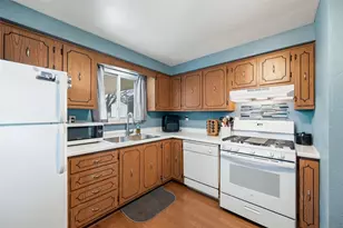 1748 Outlook Dr, Verona, PA 15147 - Photo 8