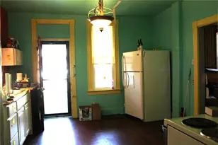 324 W North St, Butler, PA 16001 - Photo 6