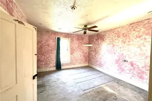 324 W North St, Butler, PA 16001 - Photo 28